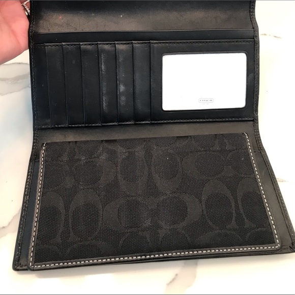 Coach Wallet - Picture 3 of 4